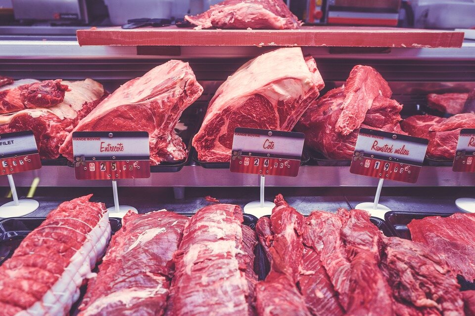 Максимальные сроки хранения замороженного мяса в зависимости от вида и условий